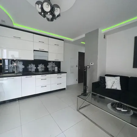 Z Kuchnia Dla 4 Osob W Centrum Bydgoszczy Mbella * Bydgoszcz