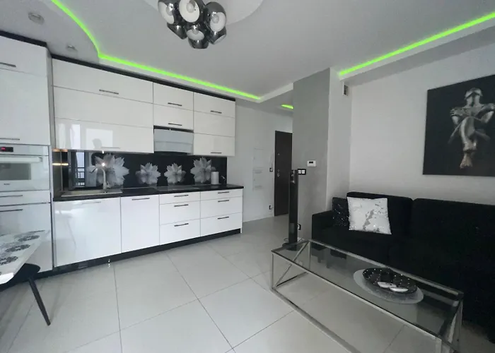 Z Kuchnia Dla 4 Osob W Centrum Bydgoszczy Mbella * Bydgoszcz