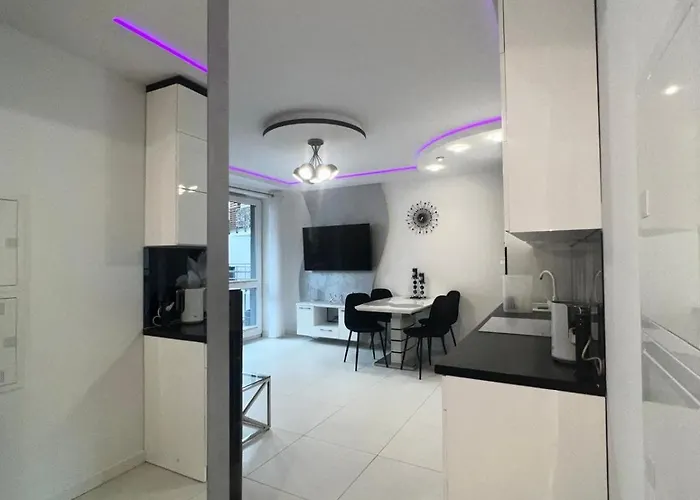 Z Kuchnia Dla 4 Osob W Centrum Bydgoszczy Mbella *