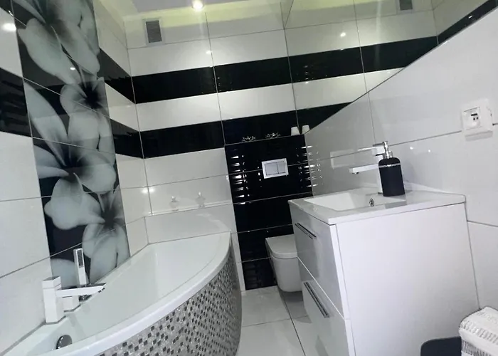 Z Kuchnia Dla 4 Osob W Centrum Bydgoszczy Mbella Bydgoszcz